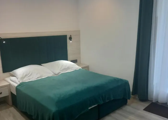 Komfortowe Pokoje Przy Szymonowica W Krakowie